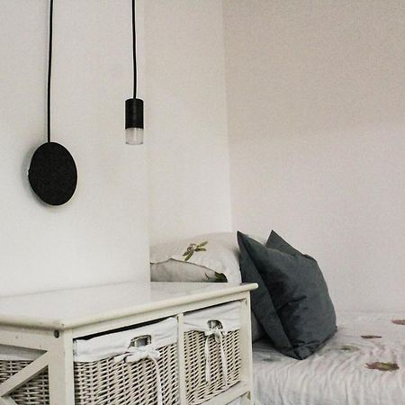 Ivy Lalzi Bay Beach House Durres Ngoại thất bức ảnh